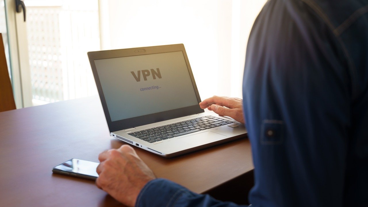 VPNを使って安全にインターネットを利用する方法